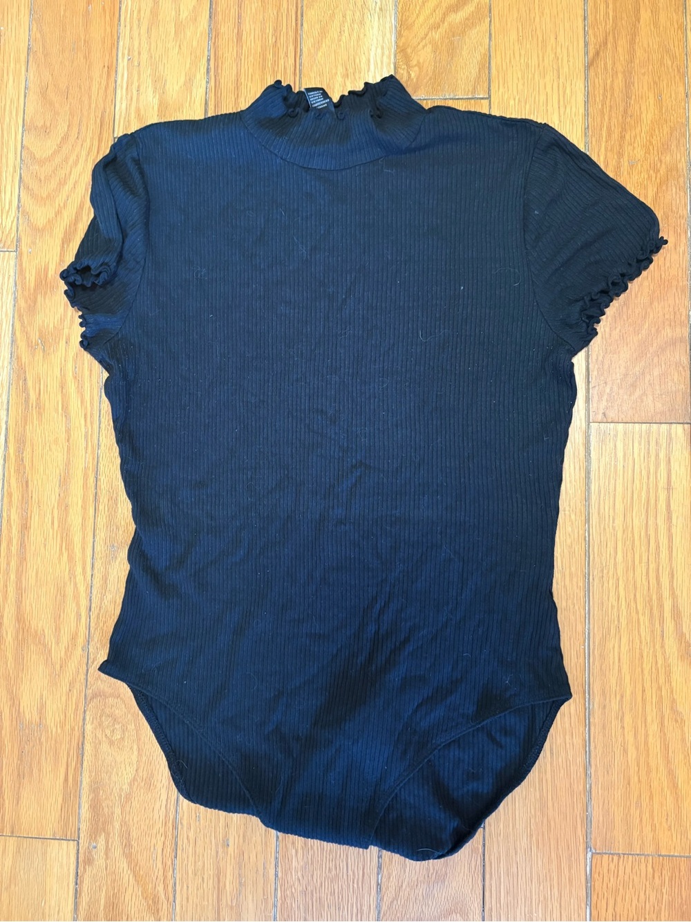 Forever 21 Black Ribbed Mock Neck Ruffle Sleeve Bodysuit